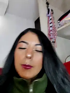 Snapshot of ValeNiitaLuv chatting on March 13, 2026, 5:56 am ValeNiitaLuv online show from March 13, 2026, 5:56 am