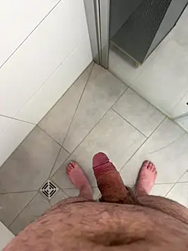 Felix839 online show from October 9, 2025, 3:12 pm