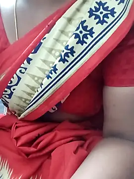 Snapshot of TeluguCuplehyd chatting on February 18, 2026, 7:28 am TeluguCuplehyd online show from February 18, 2026, 7:28 am