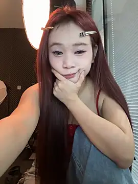 Snapshot of YY-27 chatting on November 23, 2025, 8:13 am YY-27 online show from November 23, 2025, 8:13 am