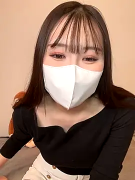 cococ 55 online show from November 10, 2025, 2:44 pm