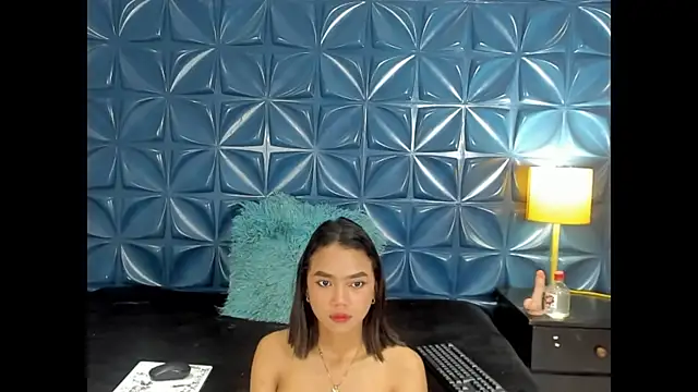 Snapshot of SofiiGarcia chatting on November 16, 2025, 10:53 am SofiiGarcia online show from November 16, 2025, 10:53 am