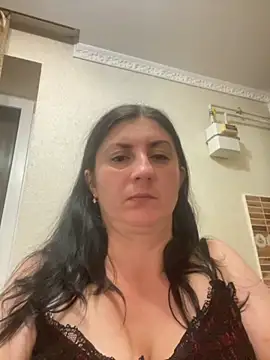 oksana1990 online show from September 28, 2025, 7:32 pm