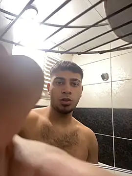 astoperaa online show from October 29, 2025, 7:46 pm