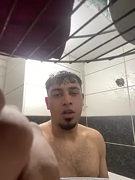 astoperaa online show from March 14, 2026, 11:44 pm