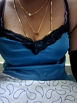 Snapshot of jasminetaml chatting on October 17, 2025, 6:32 pm jasminetaml online show from October 17, 2025, 6:32 pm