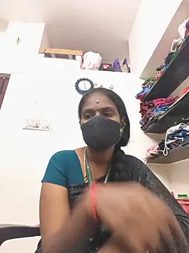 Snapshot of Tamil_Yalini12 chatting on June 12, 2026, 11:30 am Tamil Yalini12 online show from June 12, 2026, 11:30 am