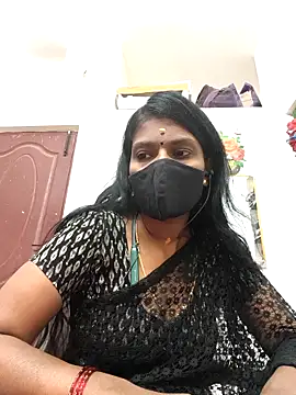 Snapshot of Tamil_Yalini12 chatting on May 14, 2026, 12:07 am Tamil Yalini12 online show from May 14, 2026, 12:07 am