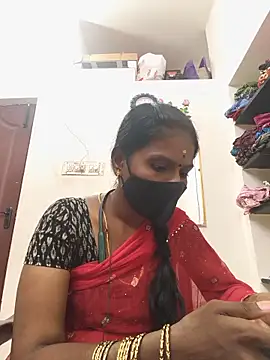 Snapshot of Tamil_Yalini12 chatting on June 13, 2026, 12:14 pm Tamil Yalini12 online show from June 13, 2026, 12:14 pm