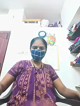 Snapshot of Tamil_Yalini12 chatting on July 8, 2026, 8:48 am Tamil Yalini12 online show from July 8, 2026, 8:48 am
