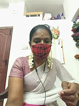 Snapshot of Tamil_Yalini12 chatting on July 16, 2026, 4:48 pm Tamil Yalini12 online show from July 16, 2026, 4:48 pm