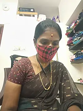 Snapshot of Tamil_Yalini12 chatting on July 25, 2026, 5:52 pm Tamil Yalini12 online show from July 25, 2026, 5:52 pm