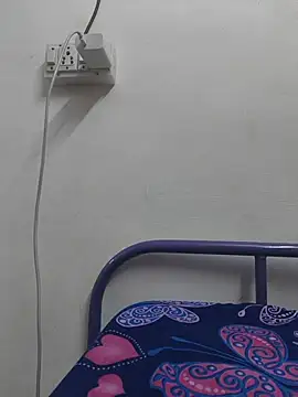 Snapshot of Tamil_Yalini12 chatting on July 30, 2026, 6:23 am Tamil Yalini12 online show from July 30, 2026, 6:23 am