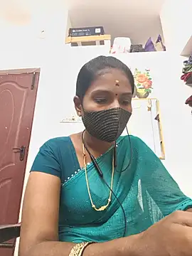 Snapshot of Tamil_Yalini12 chatting on July 28, 2026, 2:52 am Tamil Yalini12 online show from July 28, 2026, 2:52 am