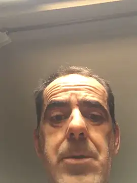 Snapshot of tiago1981pt chatting on November 3, 2025, 1:47 pm tiago1981pt online show from November 3, 2025, 1:47 pm