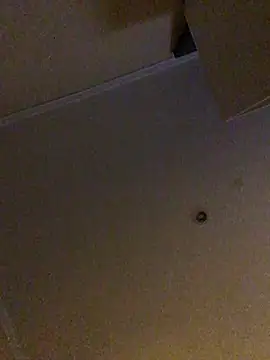 Snapshot of tiago1981pt chatting on October 8, 2025, 3:19 am tiago1981pt online show from October 8, 2025, 3:19 am