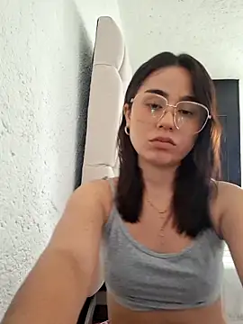 Snapshot of Akane24 chatting on October 7, 2025, 4:41 pm Akane24 online show from October 7, 2025, 4:41 pm