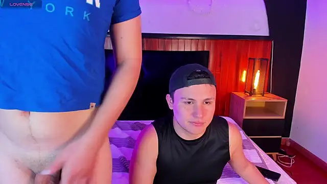 Boy2Boy Aheat online show from September 26, 2025, 8:49 pm