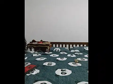 Snapshot of hotestfantasy chatting on November 6, 2025, 5:50 pm hotestfantasy online show from November 6, 2025, 5:50 pm