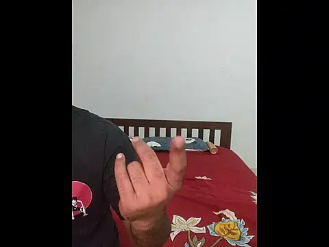 Snapshot of hotestfantasy chatting on November 12, 2025, 6:34 pm hotestfantasy online show from November 12, 2025, 6:34 pm