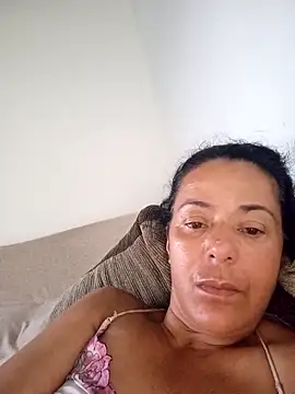 Snapshot of lucineia7 chatting on February 16, 2026, 9:34 pm lucineia7 online show from February 16, 2026, 9:34 pm