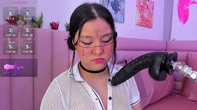 Snapshot of mia_celezte chatting on June 2, 2026, 12:05 pm mia celezte online show from June 2, 2026, 12:05 pm