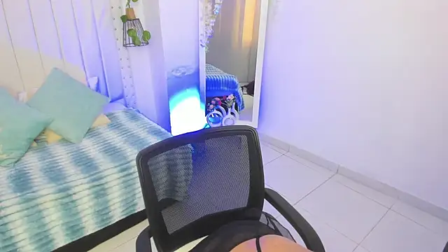 Snapshot of mayukim chatting on October 14, 2025, 7:14 pm mayukim online show from October 14, 2025, 7:14 pm