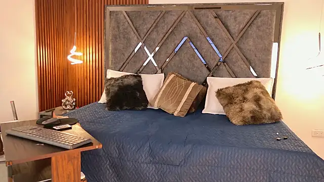 Dafne  Ruiz online show from March 10, 2026, 1:37 pm