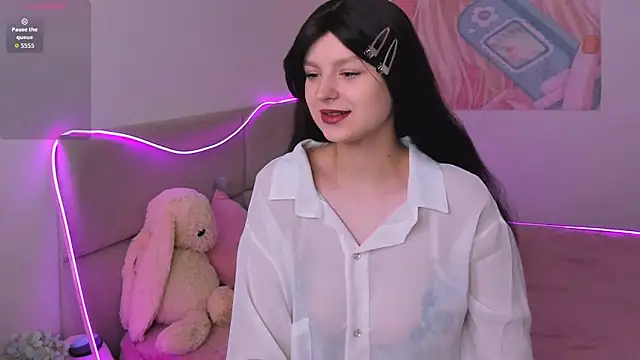 Snapshot of AishaAysitt chatting on November 29, 2025, 3:17 am AishaAysitt online show from November 29, 2025, 3:17 am