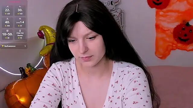 Snapshot of AishaAysitt chatting on October 21, 2025, 9:19 am AishaAysitt online show from October 21, 2025, 9:19 am