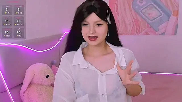 Snapshot of AishaAysitt chatting on December 2, 2025, 9:11 am AishaAysitt online show from December 2, 2025, 9:11 am