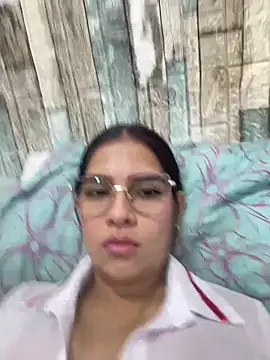 Valery lux16 online show from October 15, 2025, 12:02 pm