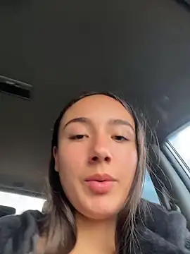 Innerpeace  online show from November 18, 2025, 7:28 pm