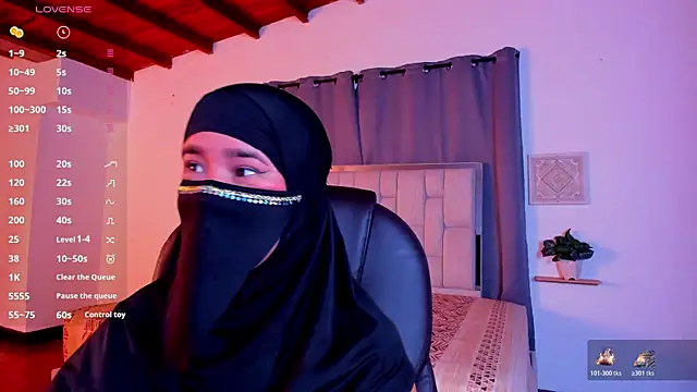 kalila latif online show from December 15, 2025, 3:01 am