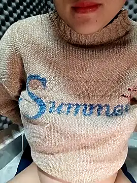 Pipi23  online show from November 4, 2025, 1:42 am