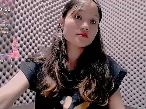 Pipi23  online show from September 21, 2025, 3:11 am