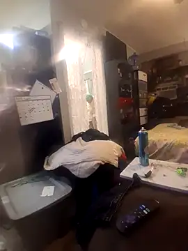 thandino8 online show from April 6, 2026, 6:09 pm