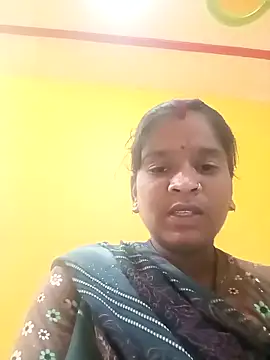 Snapshot of Cuty_prathna chatting on October 5, 2025, 10:06 am Cuty prathna online show from October 5, 2025, 10:06 am