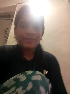 Snapshot of Cuty_prathna chatting on October 30, 2025, 2:04 pm Cuty prathna online show from October 30, 2025, 2:04 pm