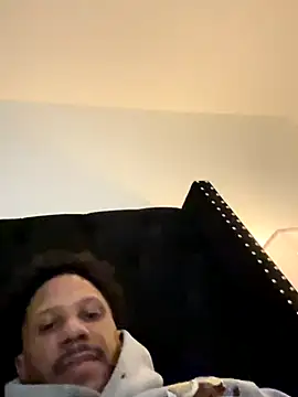 Snapshot of smuckle899 chatting on October 20, 2025, 7:20 am smuckle899 online show from October 20, 2025, 7:20 am