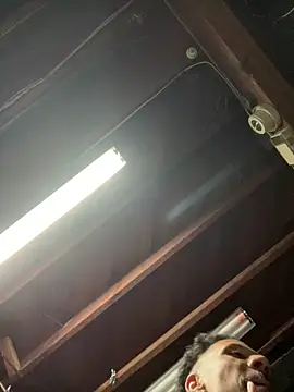 Snapshot of smuckle899 chatting on March 9, 2026, 12:47 am smuckle899 online show from March 9, 2026, 12:47 am