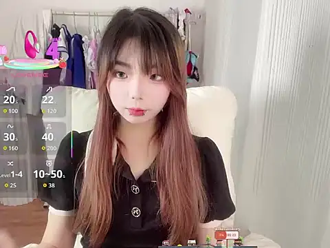 Snapshot of Aloves-21 chatting on November 3, 2025, 9:13 am Aloves-21 online show from November 3, 2025, 9:13 am