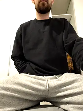 Snapshot of AD_Vu chatting on November 23, 2025, 8:02 am AD Vu online show from November 23, 2025, 8:02 am