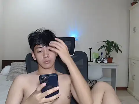 Snapshot of niel_cumshow chatting on October 26, 2025, 7:47 pm niel cumshow online show from October 26, 2025, 7:47 pm