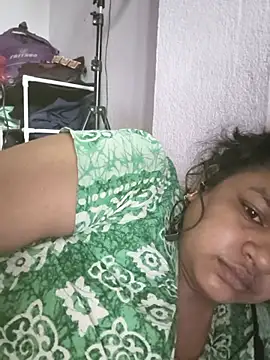 Snapshot of Deborbhavi222 chatting on June 27, 2026, 7:58 am Deborbhavi222 online show from June 27, 2026, 7:58 am