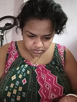 Snapshot of Deborbhavi222 chatting on June 10, 2026, 3:52 am Deborbhavi222 online show from June 10, 2026, 3:52 am