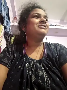 Snapshot of Deborbhavi222 chatting on November 13, 2025, 12:36 am Deborbhavi222 online show from November 13, 2025, 12:36 am