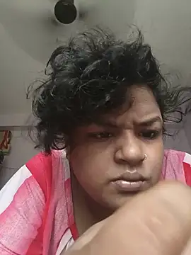 Snapshot of Deborbhavi222 chatting on August 2, 2026, 8:01 am Deborbhavi222 online show from August 2, 2026, 8:01 am
