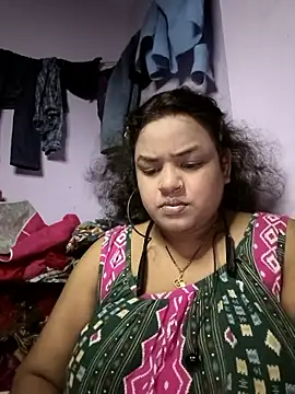 Snapshot of Deborbhavi222 chatting on June 15, 2026, 5:45 pm Deborbhavi222 online show from June 15, 2026, 5:45 pm