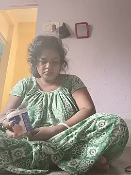 Snapshot of Deborbhavi222 chatting on July 29, 2026, 4:12 am Deborbhavi222 online show from July 29, 2026, 4:12 am
